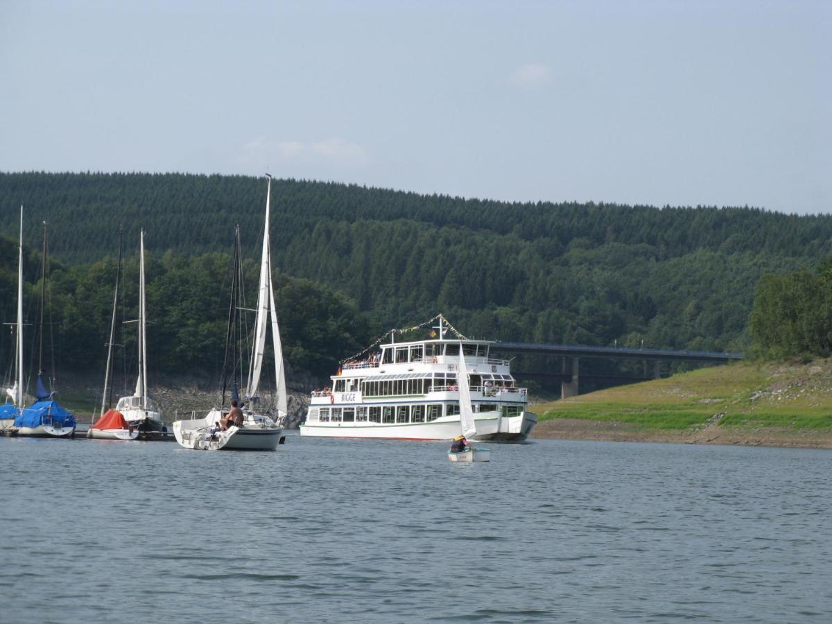 Urlaub Im Naturgarten Bergneustadt Esterno foto